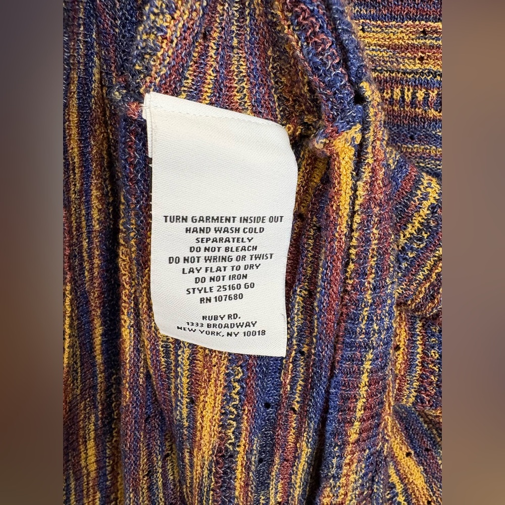 Ruby Rd. Multicolor Wave Pattern Long Sleeve Top Sweater - Picture 4 of 4